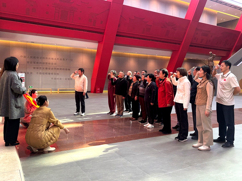 福建省教育厅离退休老干部“接受红色教育，体验传统文化”宁化行参观学习培训班